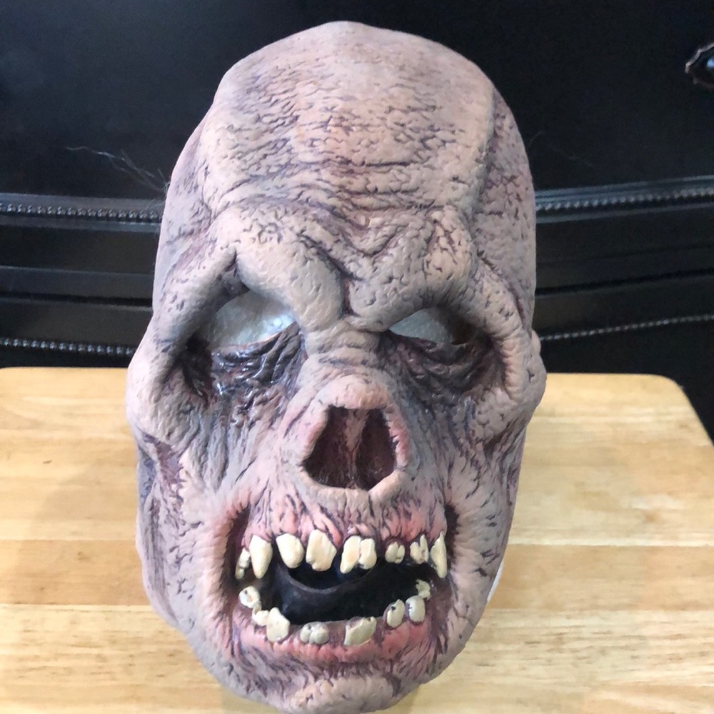 Halloween mask fits all *